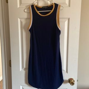 Navy blue dress .